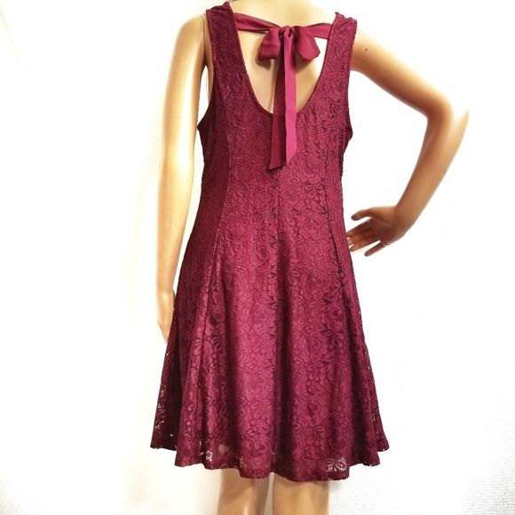 SPEECHLESS Juniors Lace Skater Dress Tie Back BNWT - Picture 4 of 7